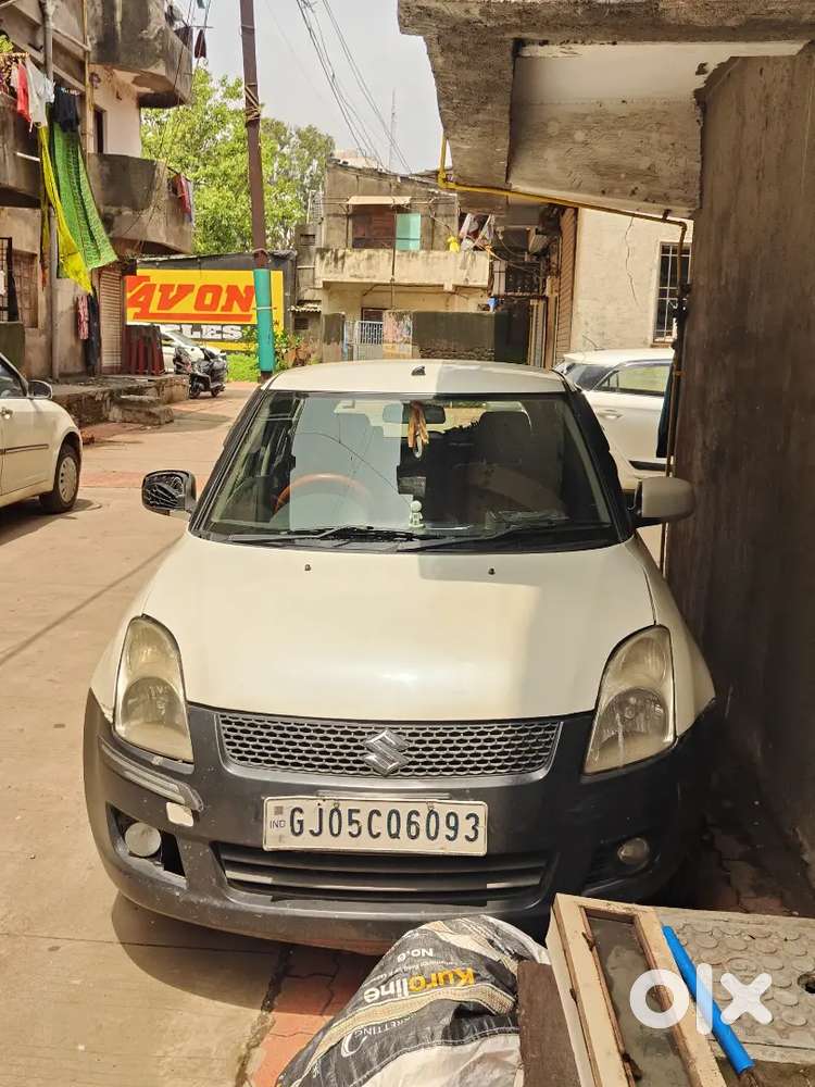 Maruti Suzuki Swift 2011 Variant Zxi