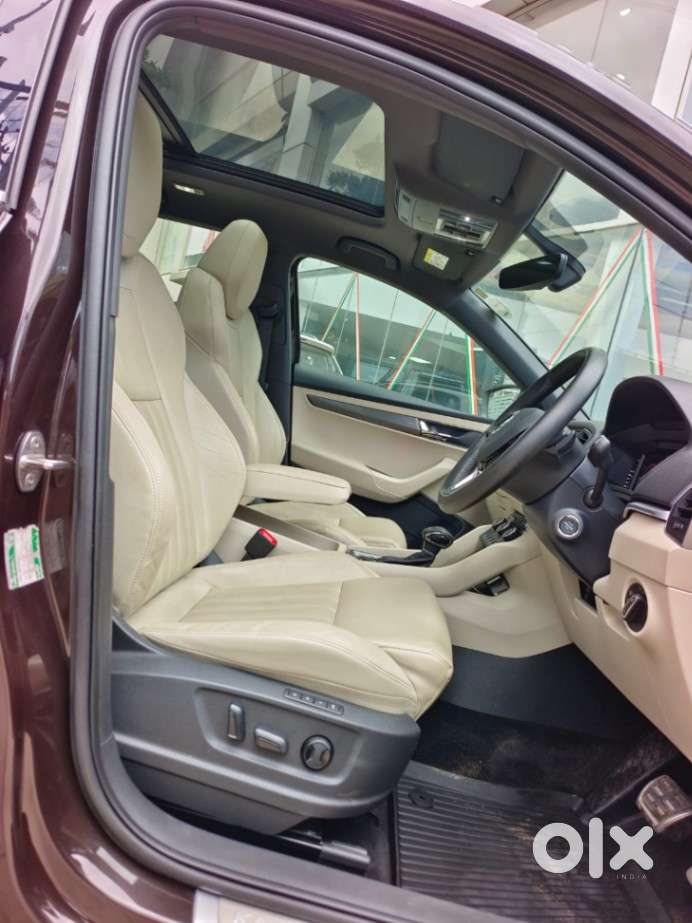 Skoda Karoq 1.5 Style At, 2020, Petrol