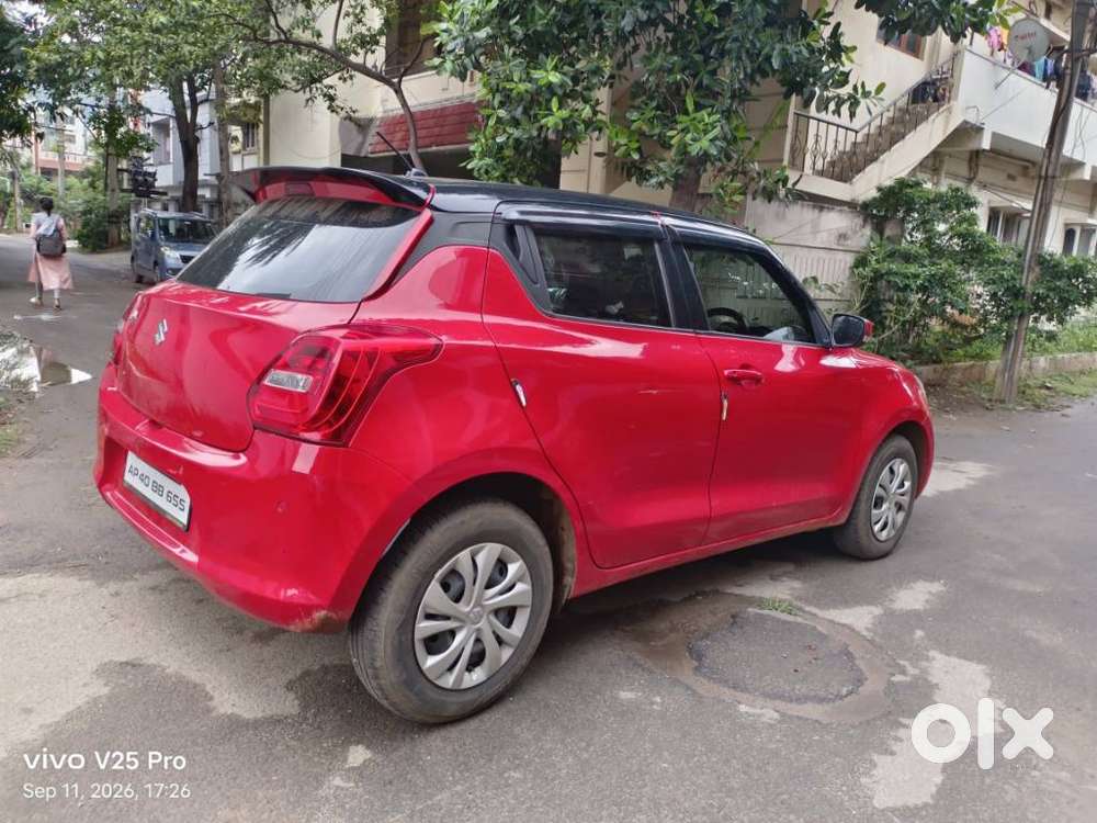 Maruti Suzuki Swift Vxi Optional, 2023, Petrol