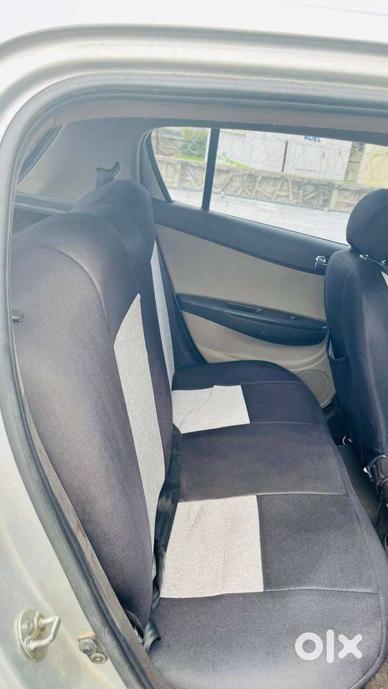 I20 Meghna 2012  Owner 2 End Sound Sistem 16 Inc Alloys