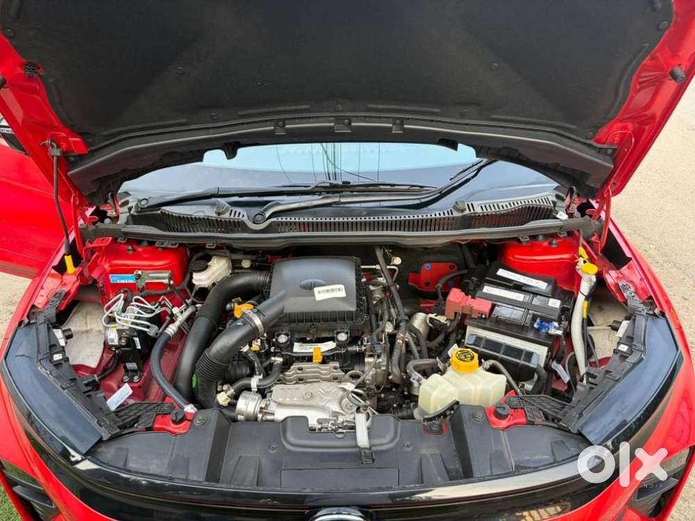 Tata Nexon Creative Plus S 1.2 Revotron Petrol 6 Mt, 2025, Petrol