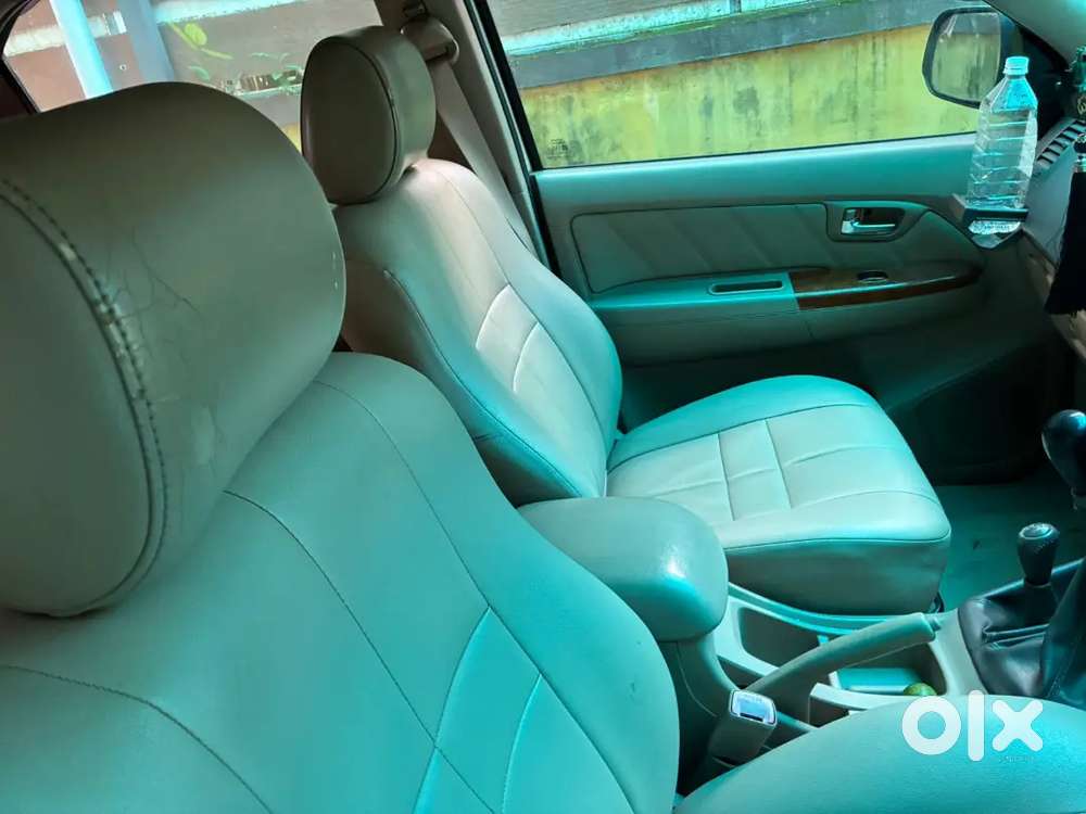 Toyota Fortuner Diesel 2010 Year