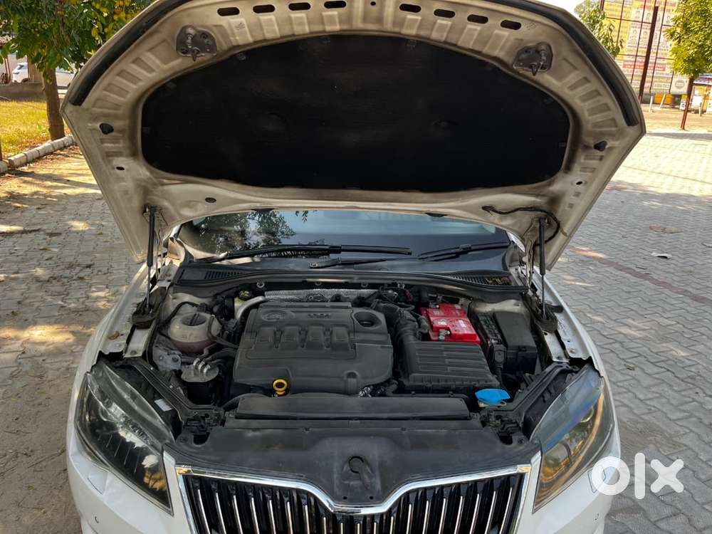 2017 Skoda Superb At Chandigarh Number