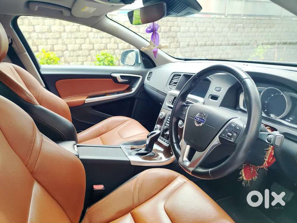 Volvo Car S60 D4 Momentum New Condition 1st Owner Less Driven Car