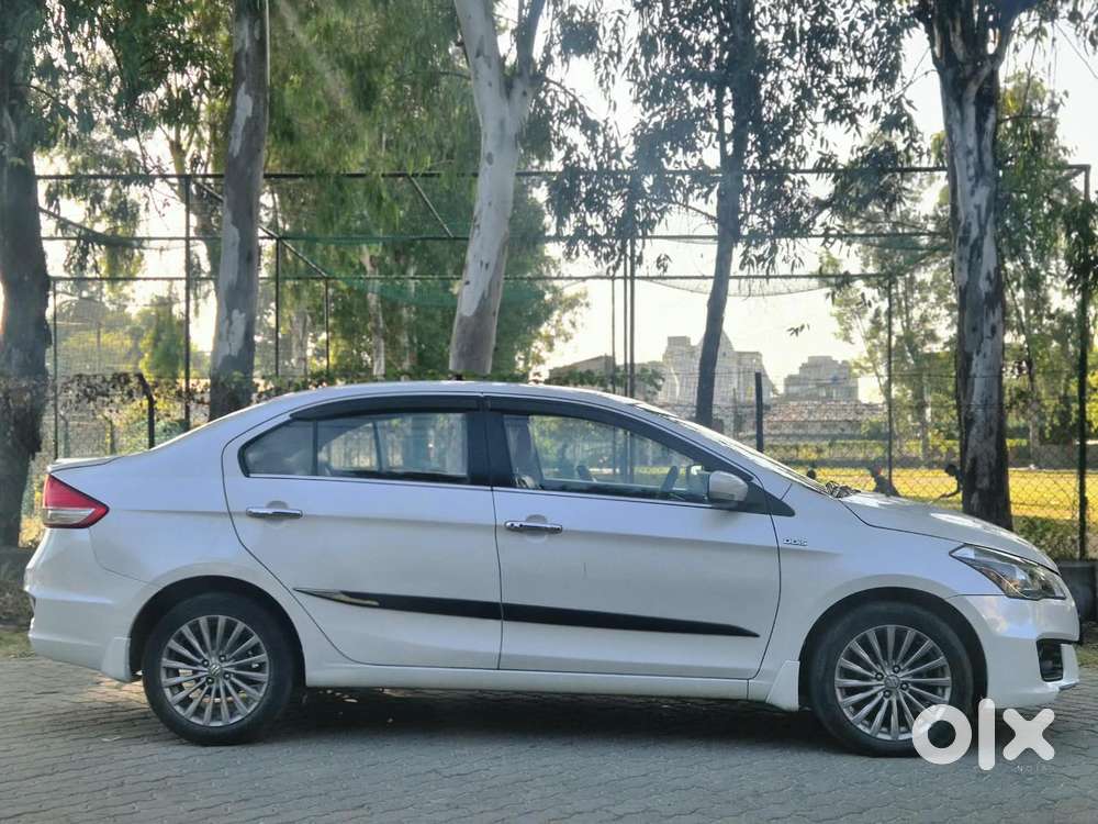 Maruti Suzuki Ciaz Smart Hybrid Alpha , 2017, Petrol