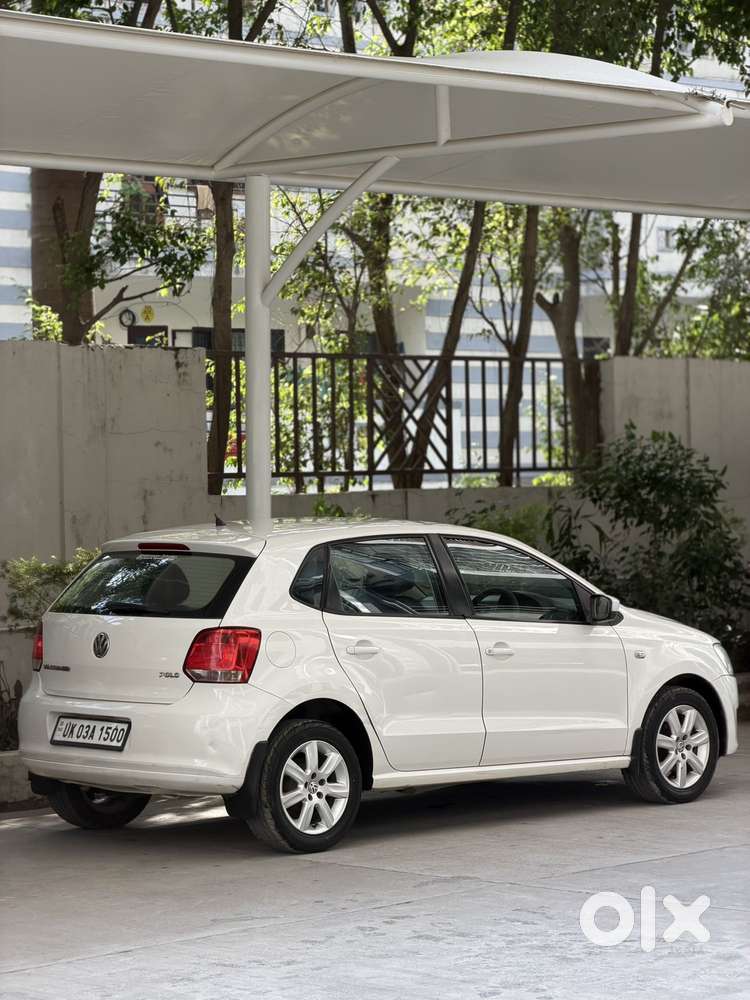 Volkswagen Polo Petrol Highline 1.2l, 2012, Petrol