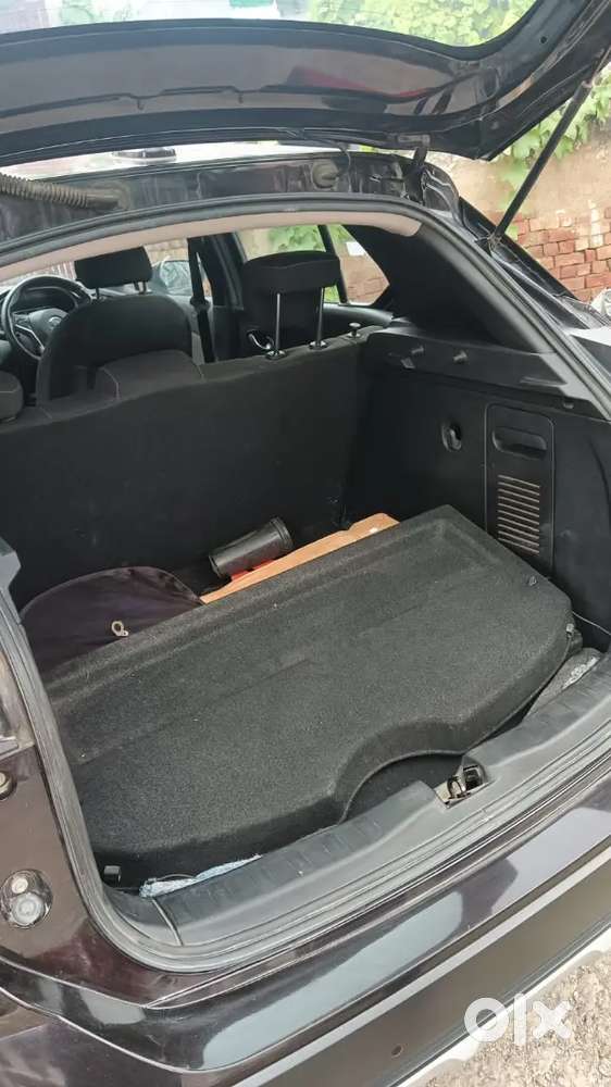 Nissan Kicks 2022 Petrol 38000 Km Driven