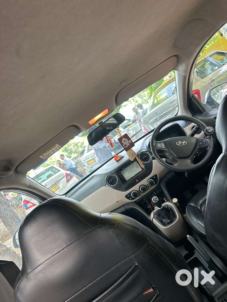 Dealers Stay Alway Hyundai Grandi10 2017 Cng & Hybrids Well Maintained