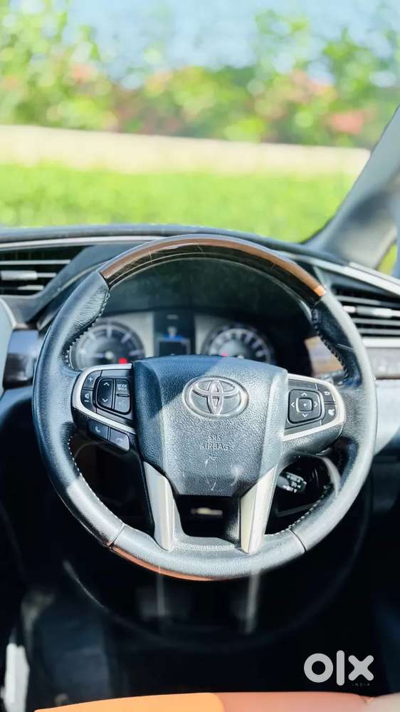 Toyota Innova Crysta 2.8 Zx At 7 Seater, 2019, Diesel