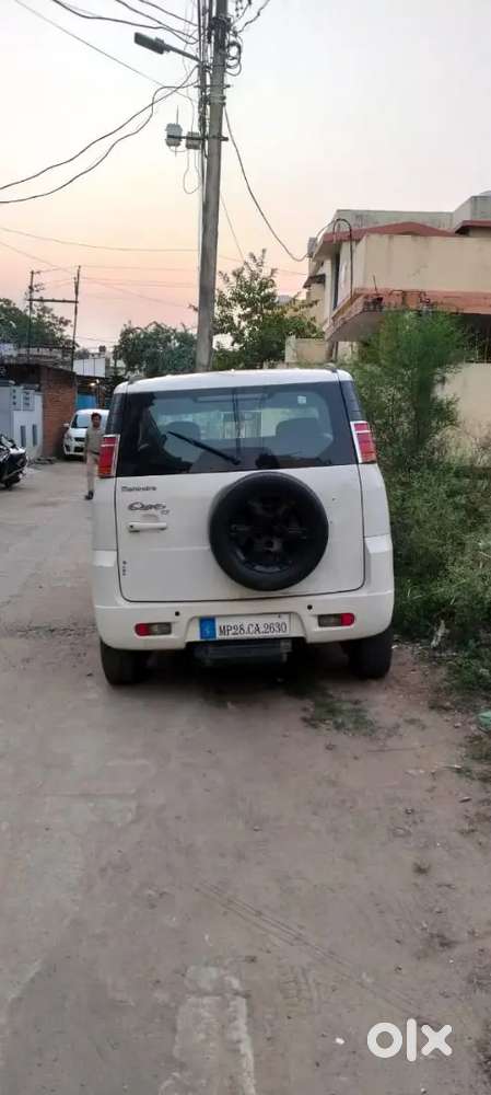 Mahindra Quanto 2015