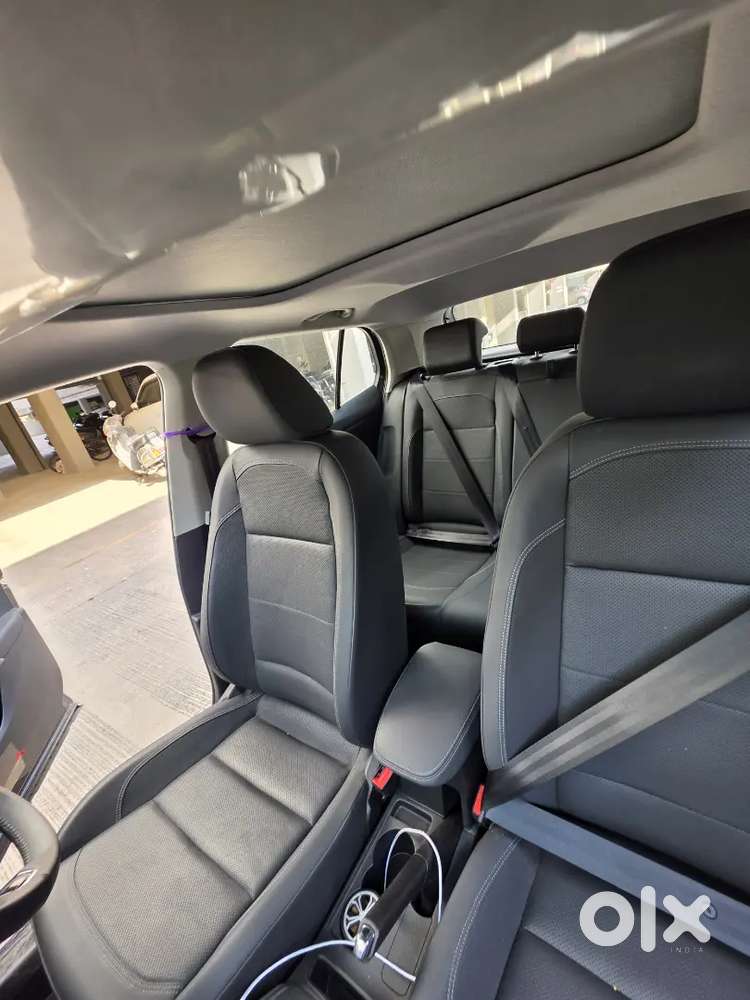 Skoda Kylaq 2025 Petrol Well Maintained