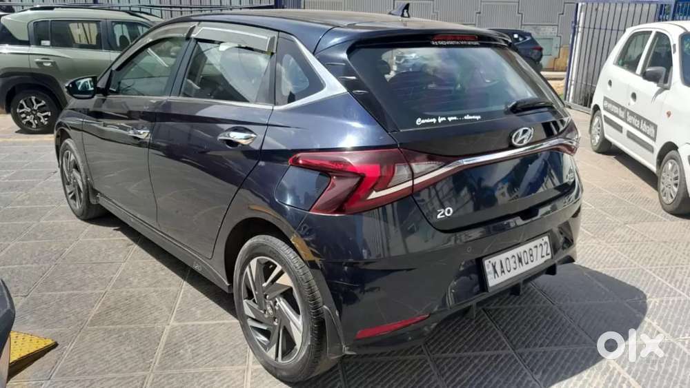 Hyundai I20 Asta (o) 1.2 Mt, 2023, Petrol