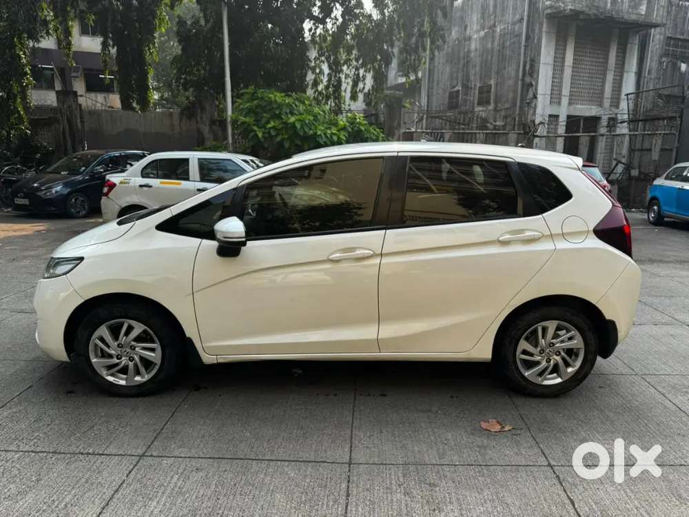Honda Jazz 2015 Petrol Well Maintained