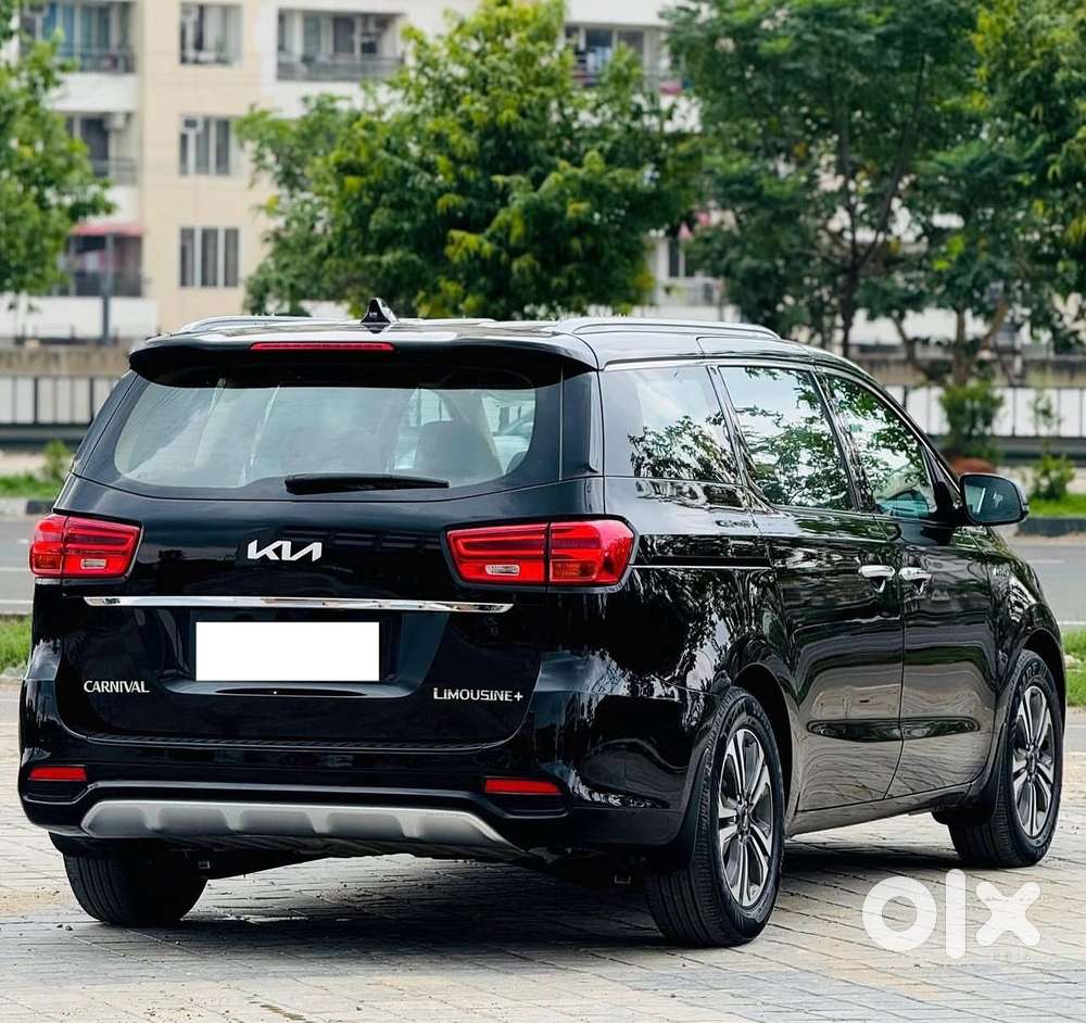 Kia Carnival Limousine Plus 7 Str, 2022, Diesel