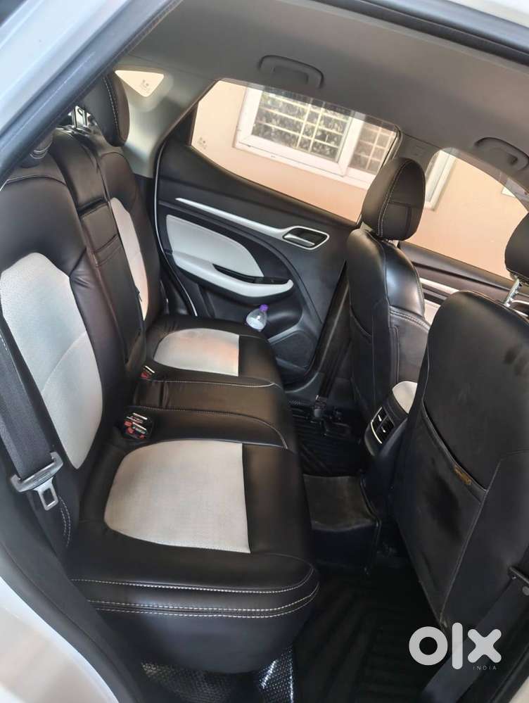 Luxury Car For Sale At Just 9lacs