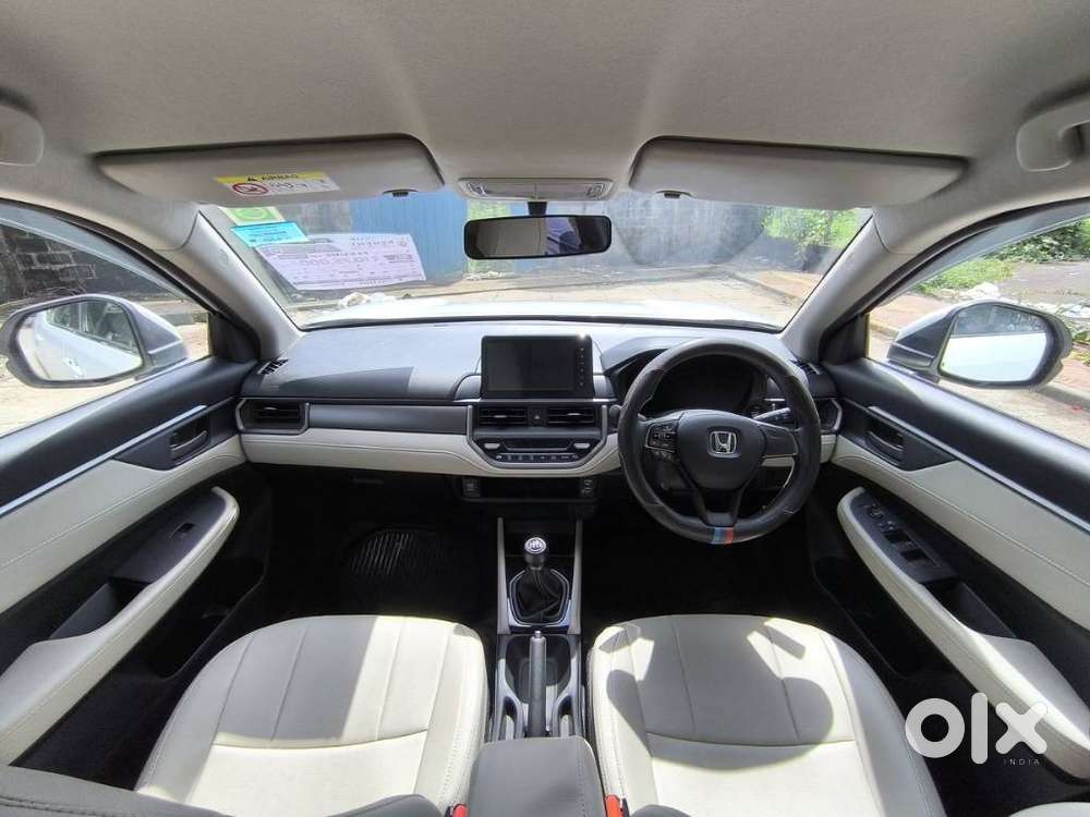 Honda Elevate V Mt, 2024, Petrol