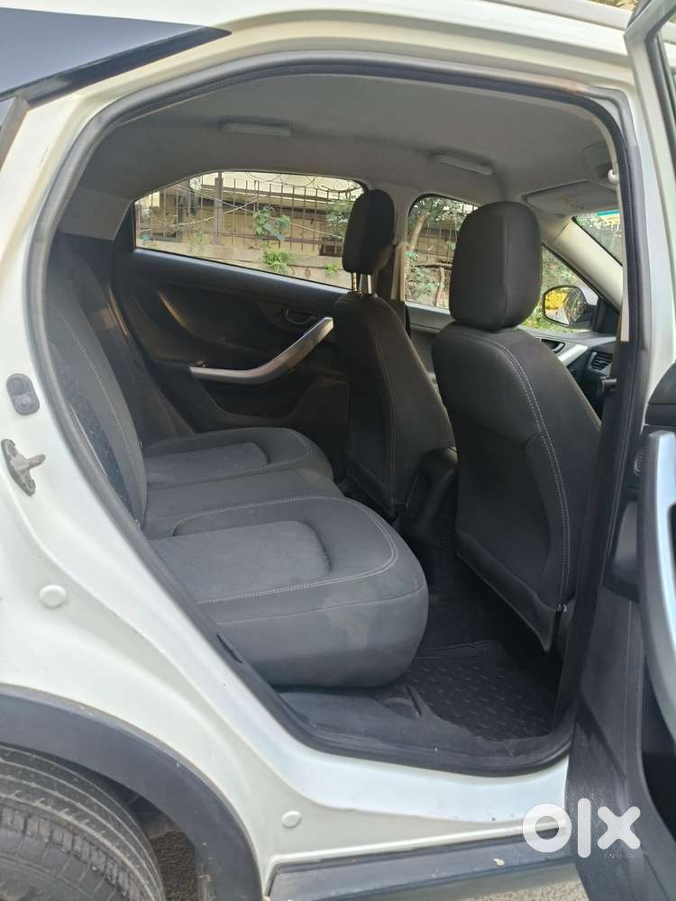 Tata Nexon 1.5 Revotorq Xm (s), 2022, Diesel