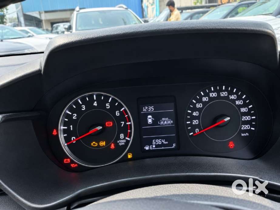 Maruti Suzuki Swift 1.2 Vxi (o), 2026, Petrol