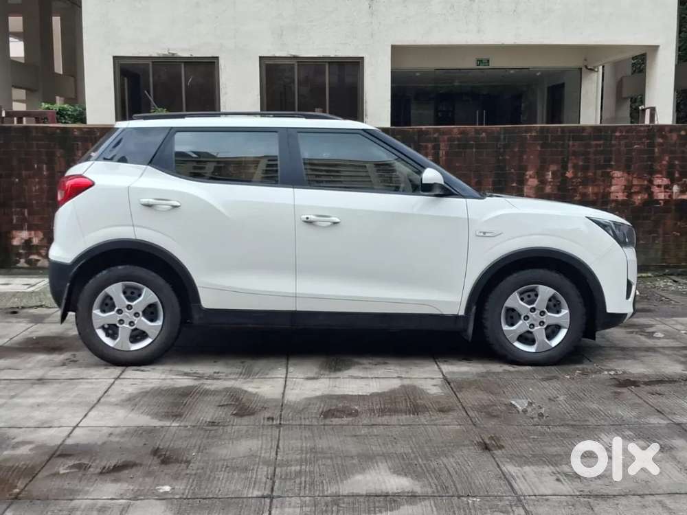 Mahindra Xuv300 1.2 W6 Amt Petrol, 2022, Petrol