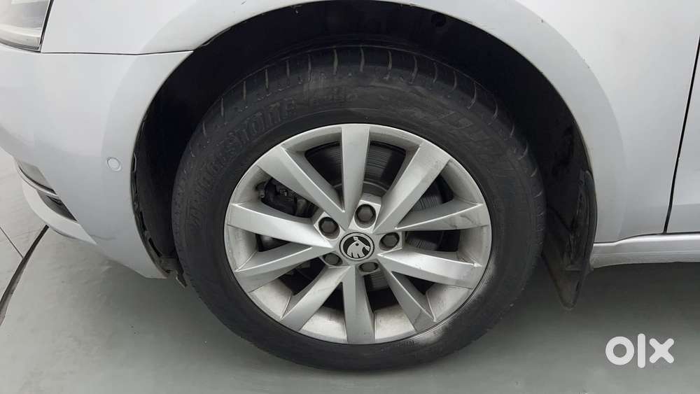 Skoda Octavia 2.0 L K Tsi At, 2018, Petrol