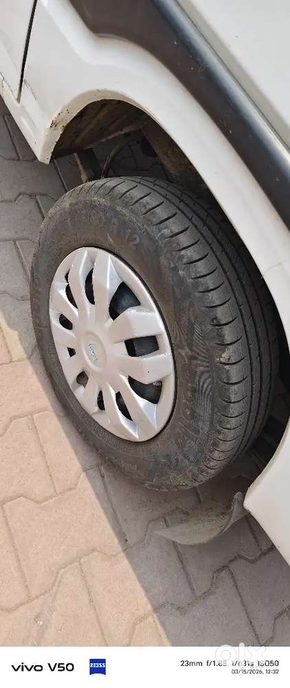 Omni
Good Condition 
Model 2013