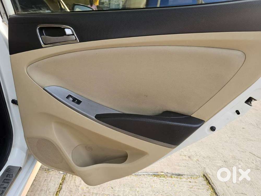 Hyundai Verna [2015-2017] Fluidic 4s 1.4 Crdi Ex, 2016, Petrol