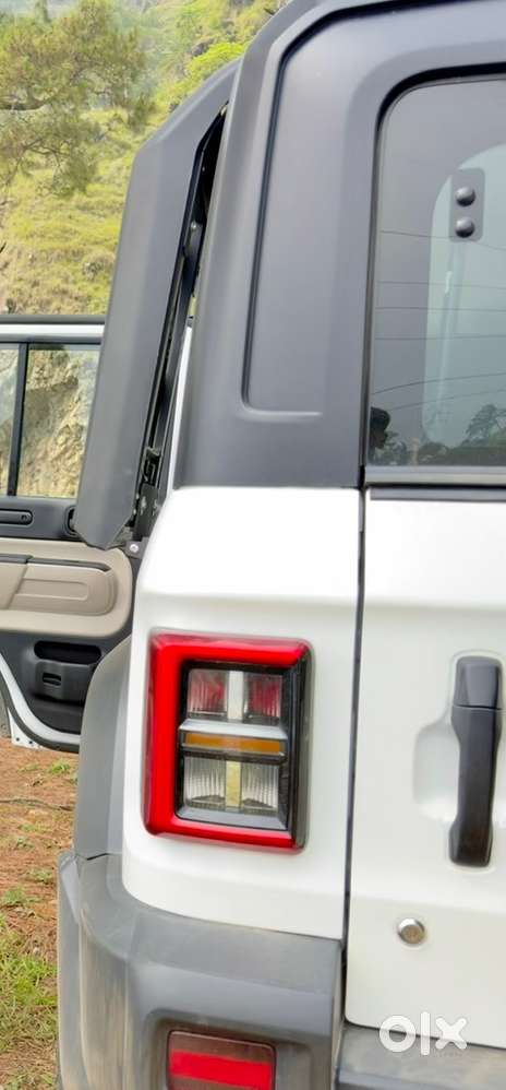 Mahindra Thar Roxx Diesel 2025