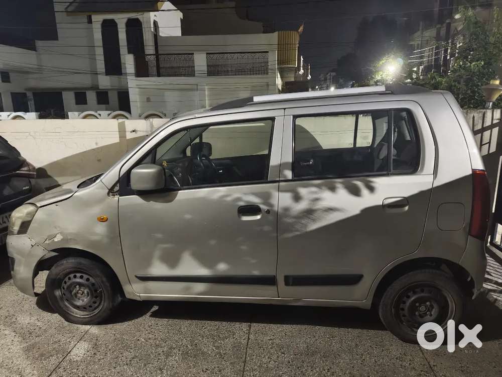 Maruti Suzuki Wagon R 1.0 Vxi 2014