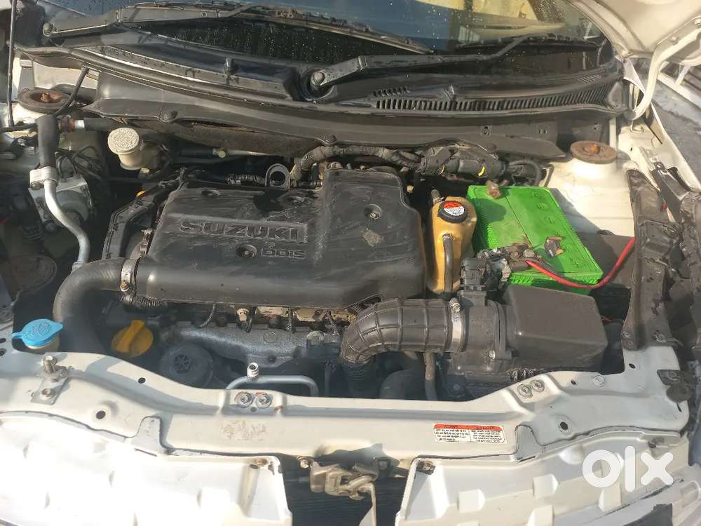 Maruti Suzuki Dzire 2013