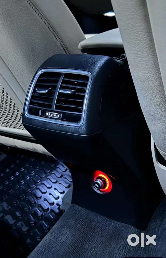 Audi Q3 Diesel Automatic 2015 Premium Plus Sunroof