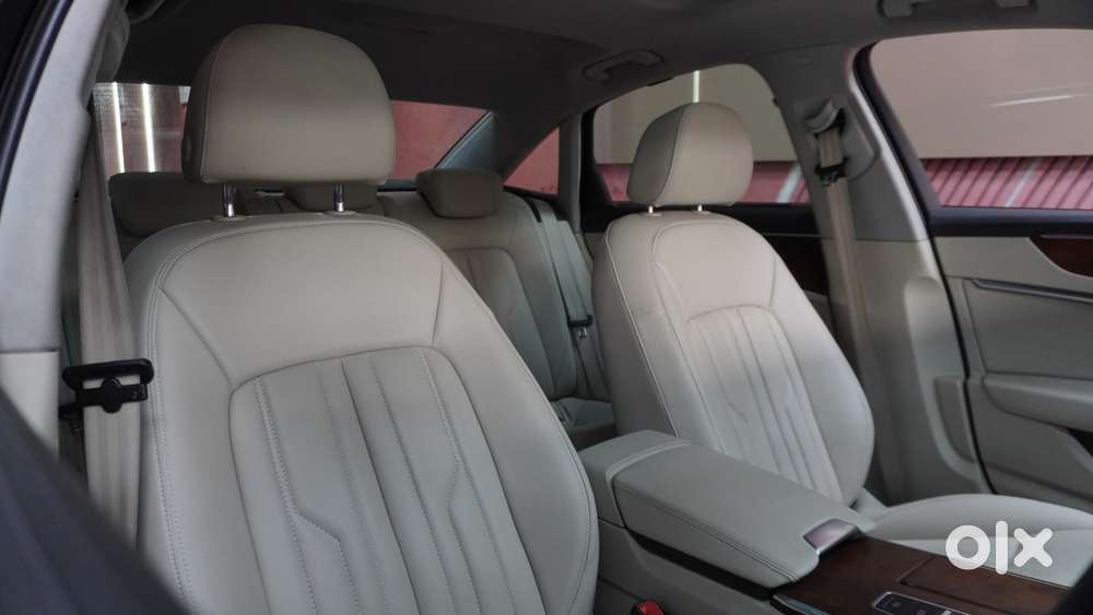 Audi A6 2.0 45 Tfsi Premium Plus, 2023, Petrol