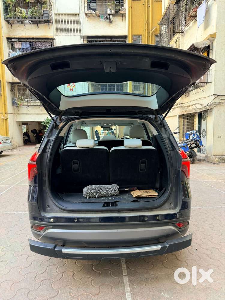 Mahindra Xuv700 2.2 Ax 7 Diesel At Str, 2023, Diesel