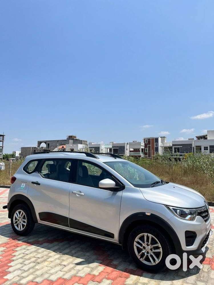 Renault Triber Rxt, 2020, Petrol