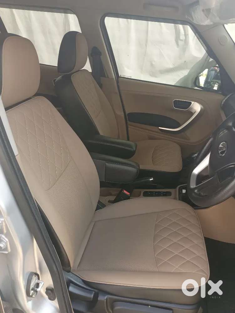 Mahindra Tuv 300 2018 Diesel Well Maintained