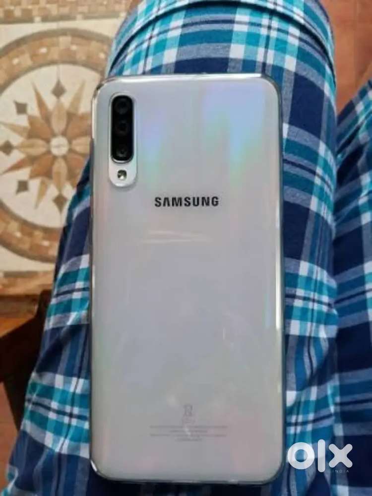Samsung A50 All Original 4=128