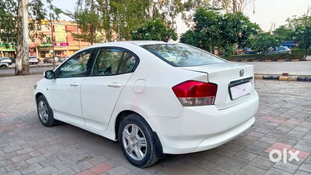 Honda City 1.5 E Mt, 2009, Petrol