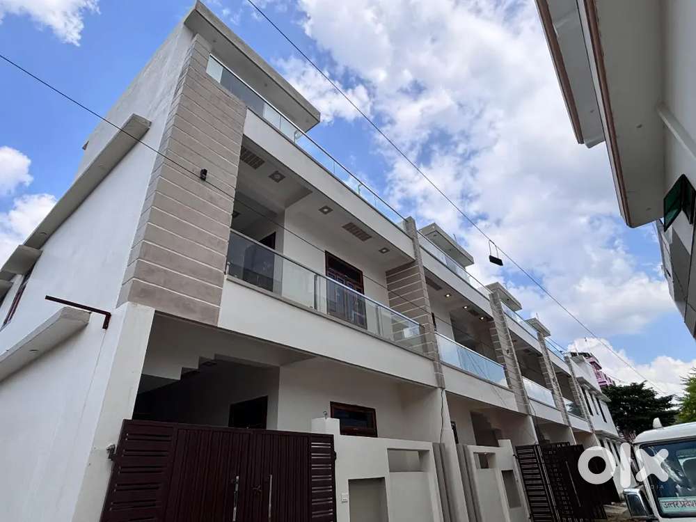 Rooftop of 5500 sq ft for rent at Civil lines