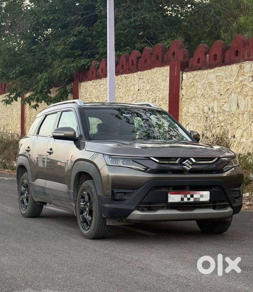 Maruti Suzuki Brezza Zxi S-cng, 2024, Cng & Hybrids