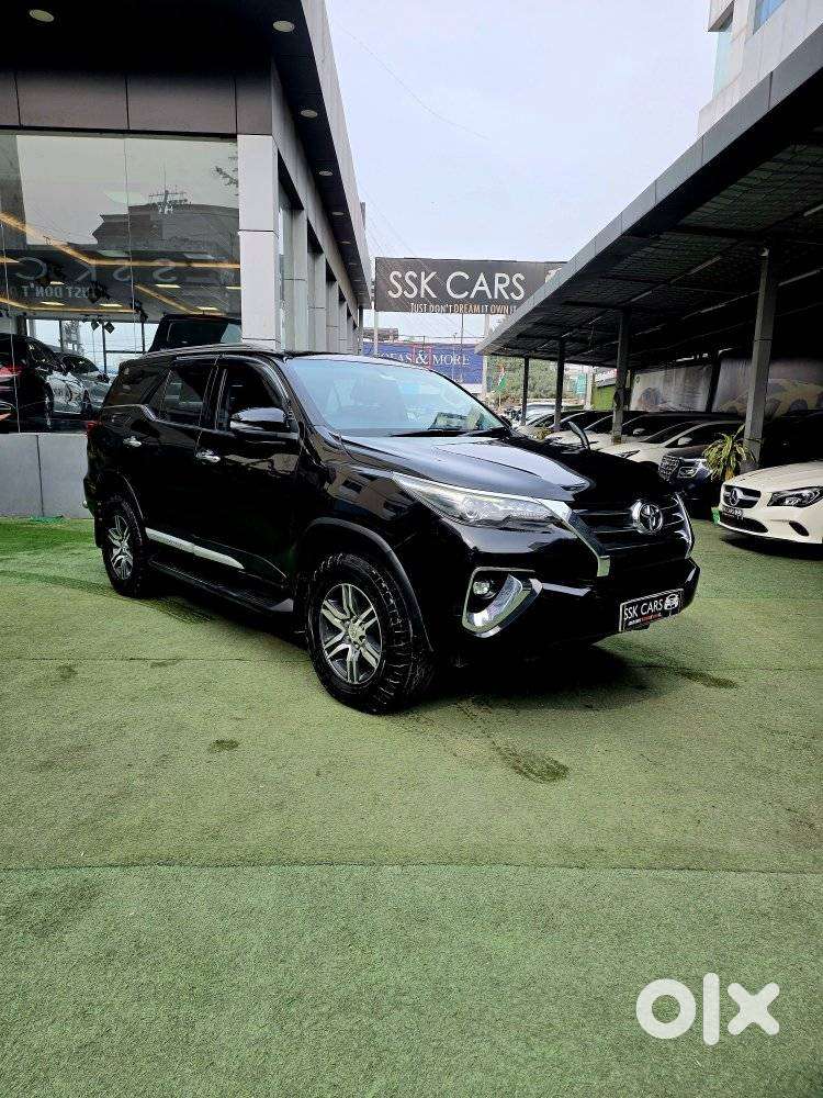 Toyota Fortuner 4x2 Mt 2.8 Diesel, 2020, Diesel
