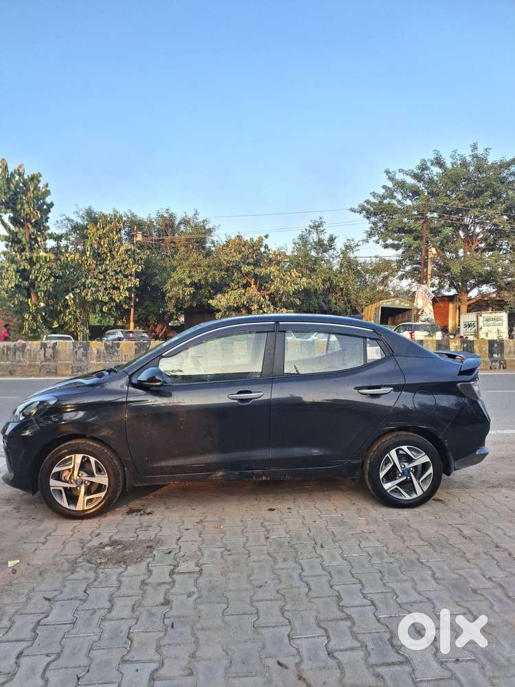 Hyundai Aura Sx 1.2 Cng, 2025, Cng & Hybrids