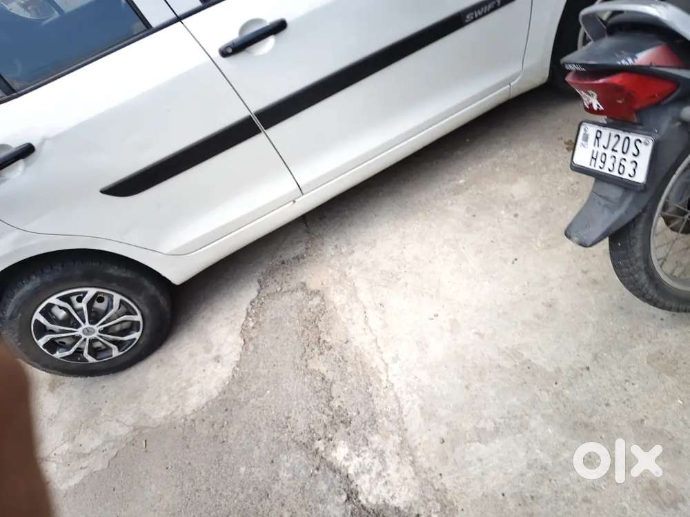 Maruti Suzuki Swift 2014 Diesel 103000 Km Driven