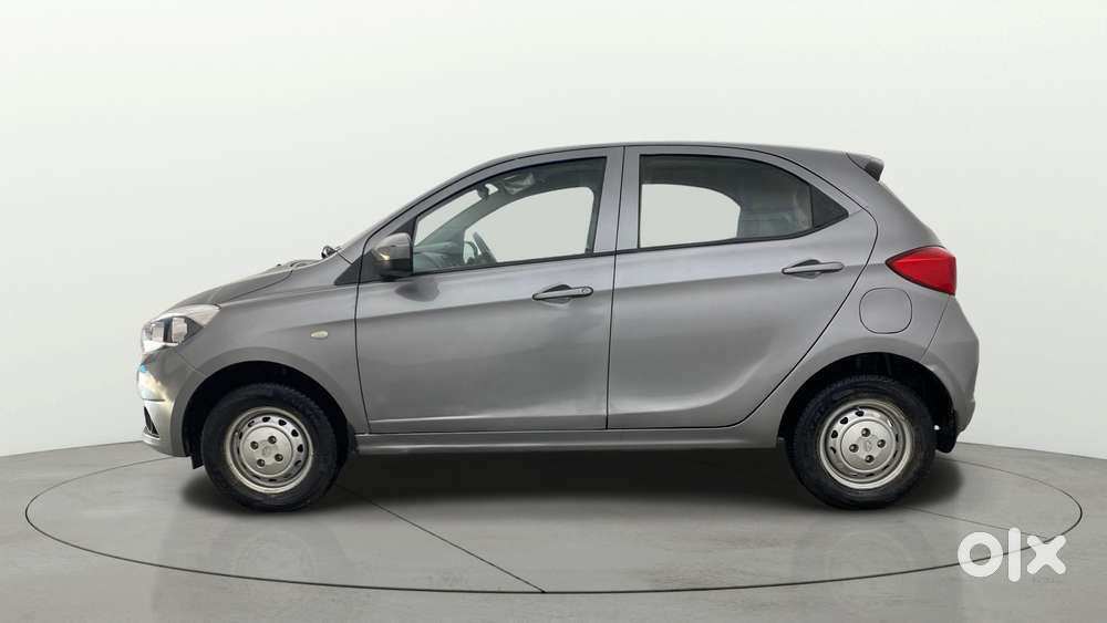 Tata Tiago 1.2 Revotron Xm, 2019, Petrol
