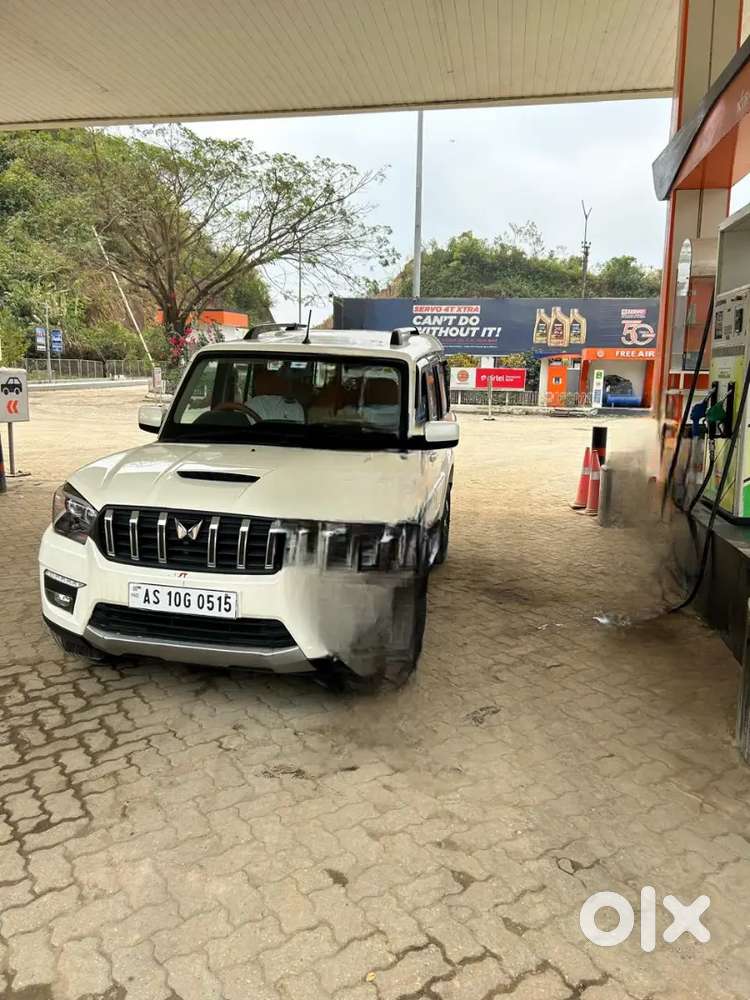 Mahindra Scorpio Classic 2023 Diesel 10000 Km Driven