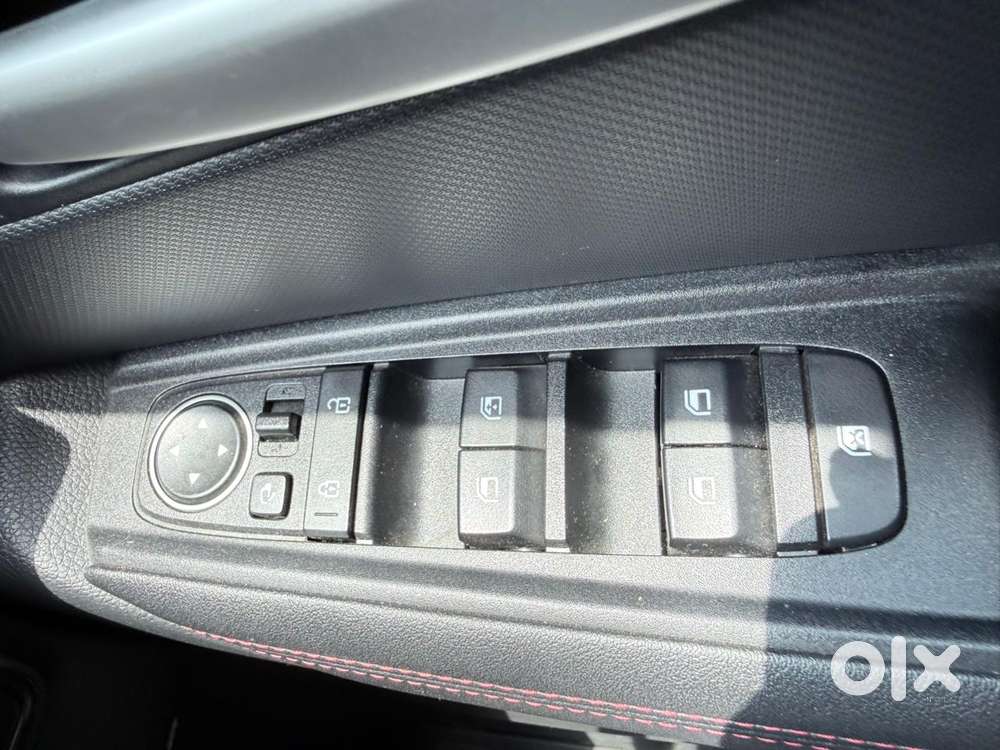 Kia Sonet Gtx Plus Dct, 2023, Petrol