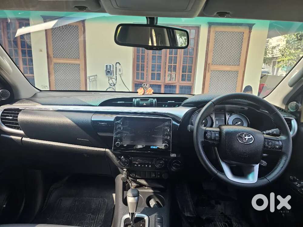 Toyota Hilux 2025 Diesel 2300 Km Driven