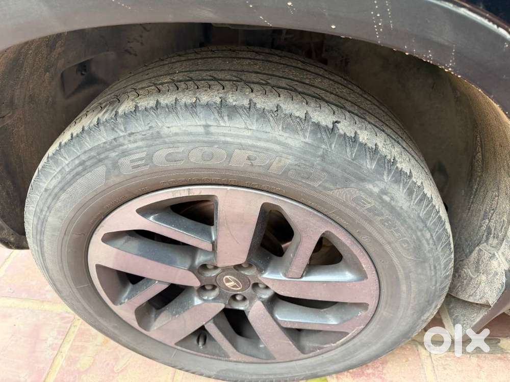 Harrier Xza+ Dark Edition Warranty Remaining