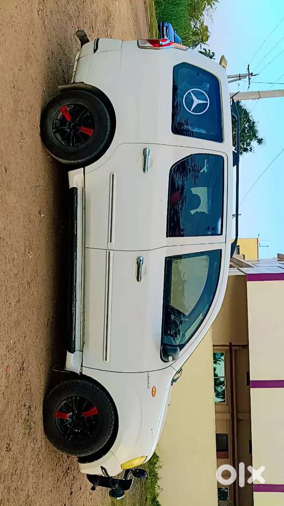 Mahindra Xylo 2011
