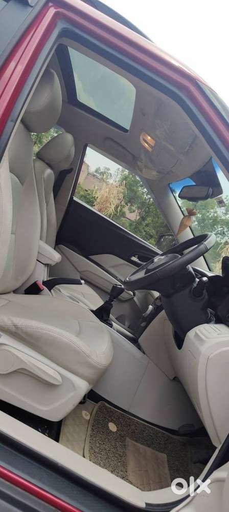 Mahindra Xuv300 W8 Option, 2023, Petrol
