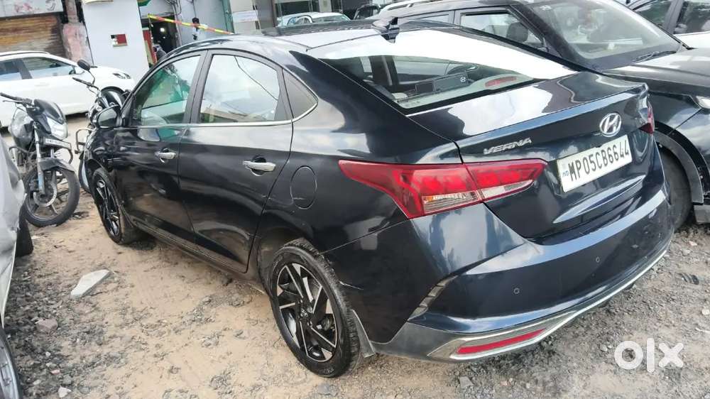 Hyundai Verna Dec 2021 Diesel Well Maintained