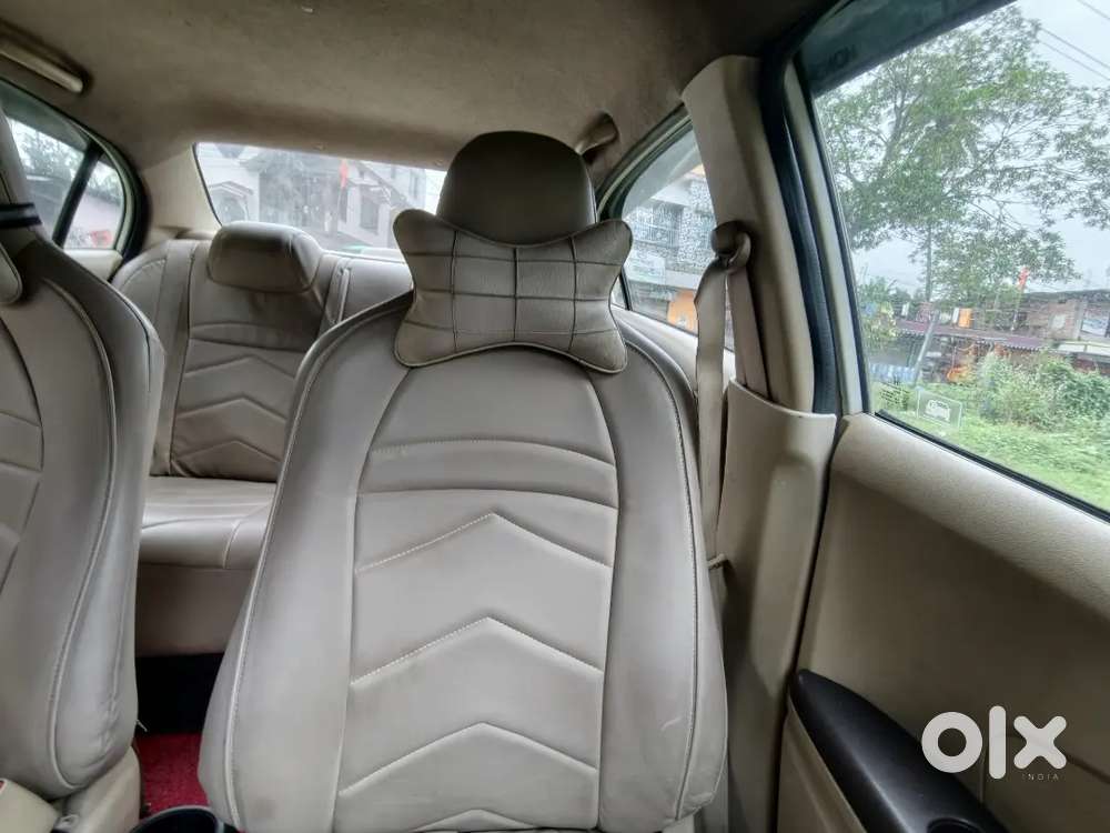 Honda Amaze 2013 Petrol 86412 Km Driven
4 Brand New Tyre